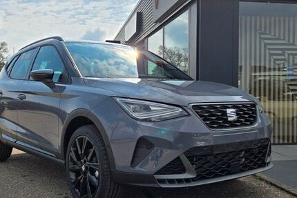 Seat Arona 2.000 km 27.990 € Weidenstetten 89197