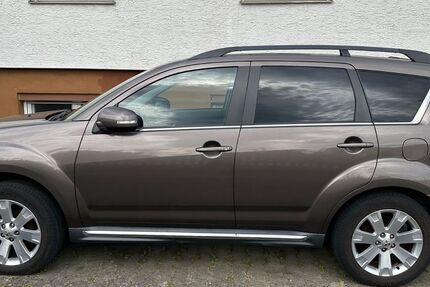Mitsubishi Outlander 198.800 km 6.500 &euro; Ehingen 89584