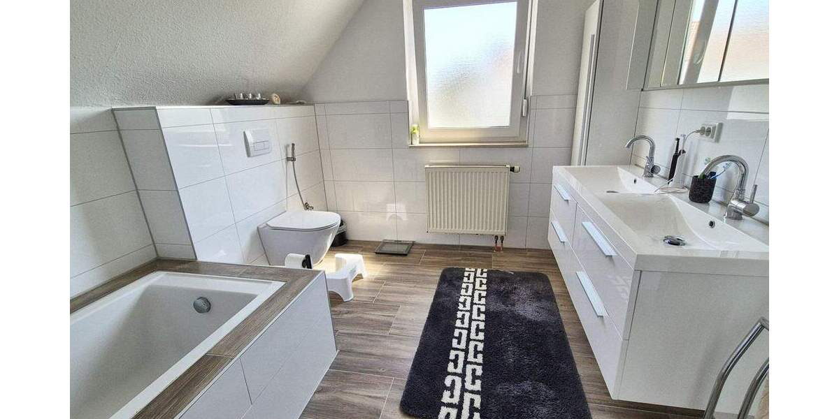 Einfamilienhaus Nersingen - 6 Zimmer, 160 m&sup2;, 680.000&euro; | Angebot:25801647