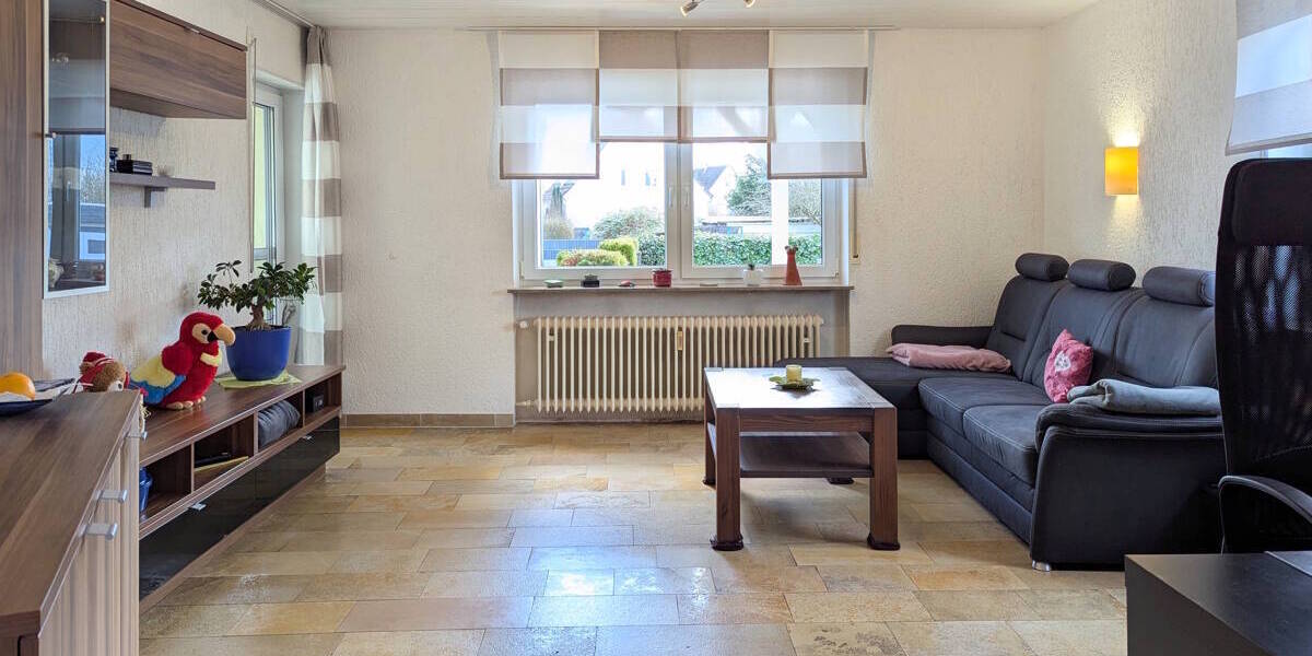 Etagenwohnung Vöhringen - 3 Zimmer, 100 m&sup2;, 349.000&euro; | Angebot:25939333