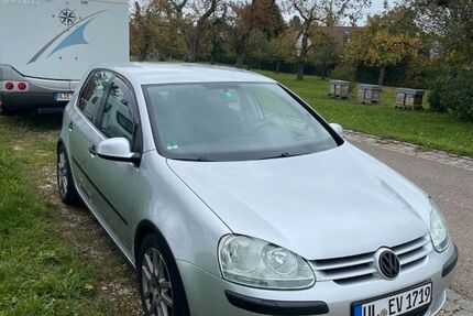 VW Golf 210.000 km 1.600 € Ulm 89075