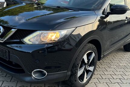 Nissan Qashqai 98.121 km 12.999 &euro; Achstetten 88480