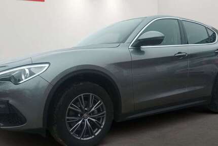 Alfa Romeo Stelvio 65.500 km 26.490 &euro; Ulm 89081