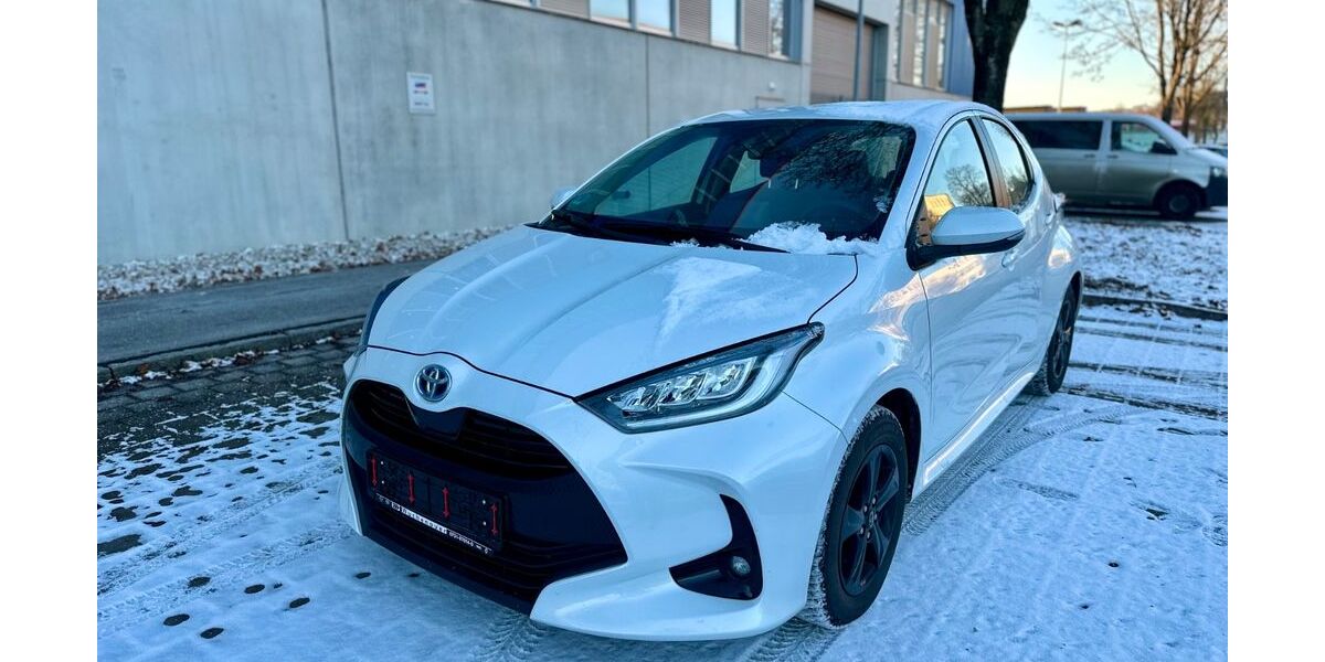 Toyota Yaris 12.673 km 18.999 &euro; Ulm 89079