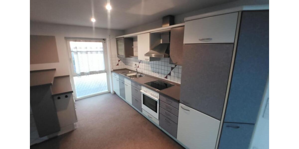 2 Zimmer Penthouse Wohnung in Laupheim-Untersulmetingen 2 zimmer