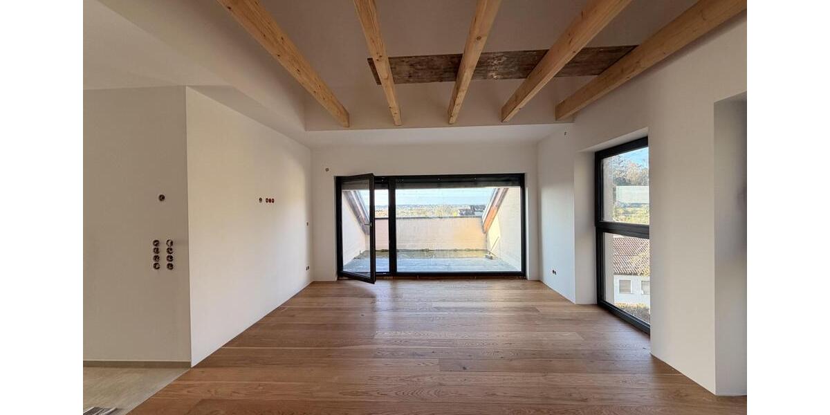Dachgeschoßwohnung Elchingen Oberelchingen - 4 Zimmer, 133 m&sup2;, 2.000&euro; | Angebot:26359362