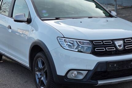 Dacia Logan 190.000 km 5.999 € Neu-Ulm 89233