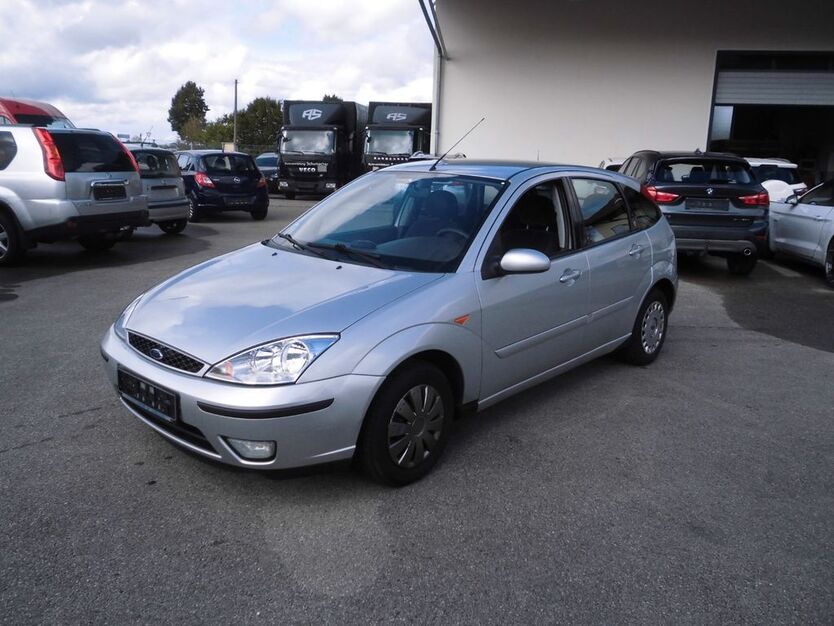 Ford Focus 164.240 km 790 € Burgau 89331