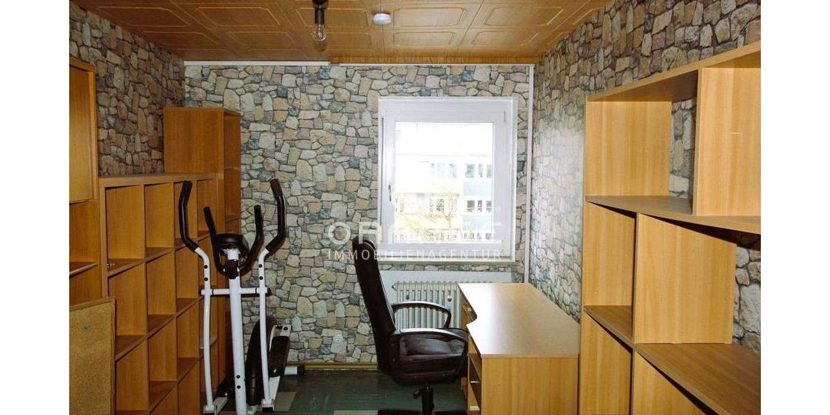 Etagenwohnung Neu-Ulm Stadtmitte - 3 Zimmer, 65 m&sup2;, 195.000&euro; | Angebot:24820620