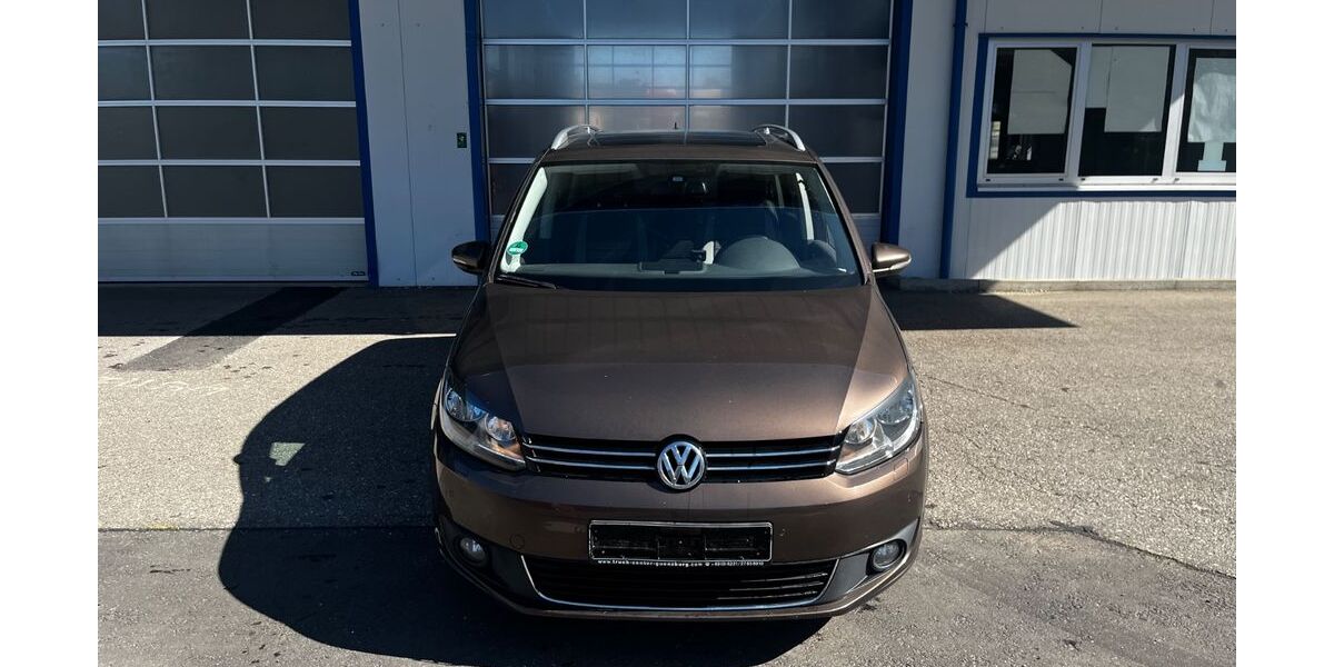 VW Touran 229.966 km 6.990 &euro; Günzburg 89312