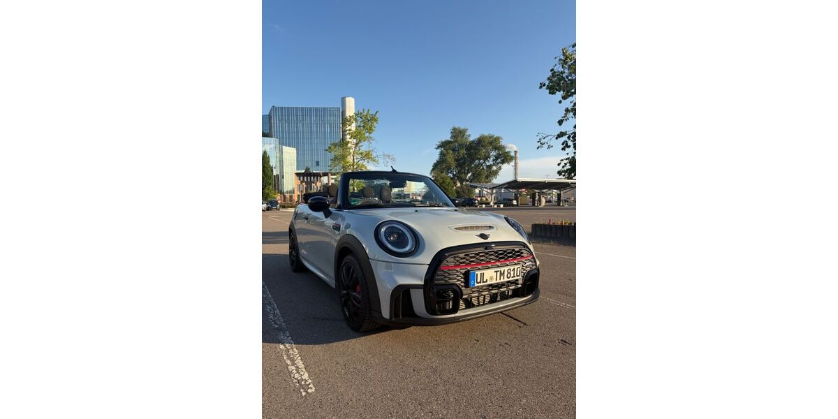 Mini John Cooper Works Cabrio 99.000 km 28.900 &euro; Laichingen 89150