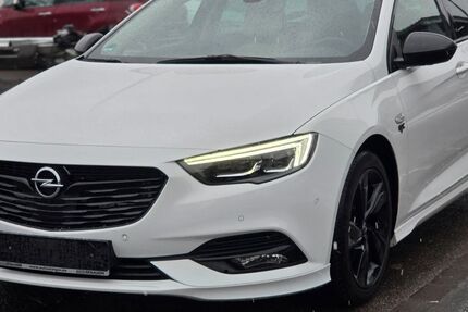Opel Insignia 112.000 km 13.490 &euro; Neu-Ulm 89233