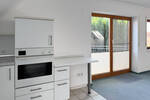 Ulm-Lehr günstige 3-Zi.-Wohnung im Dachgeschoss mit Südbalkon, EBK, Keller und Garage