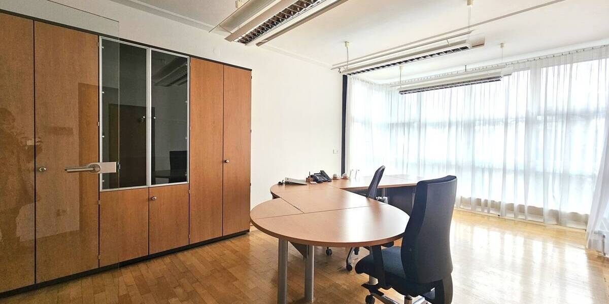 Gewerbeobjekt Ehingen - 3.200&euro; | Angebot:26361298