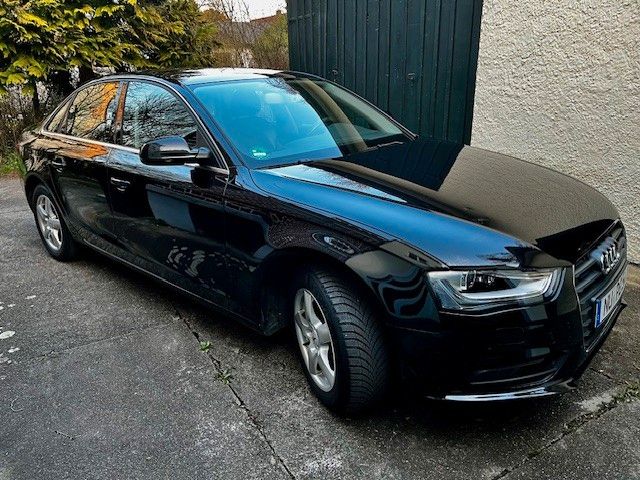 Audi A4 117.000 km 11.500 &euro; Neu-Ulm 89233