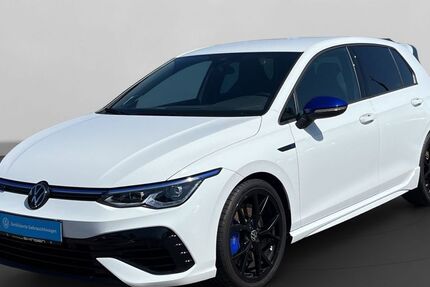 VW Golf 17.200 km 42.888 € Ehingen 89584