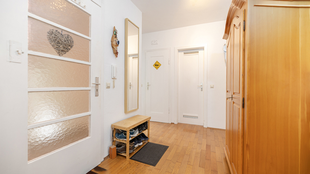 Charmantes Dreifamilienhaus am Galgenberg Ulm-Weststadt - Mehrfamilienhaus, Wohnhaus Ulm Söflingen | Angebot:26846221