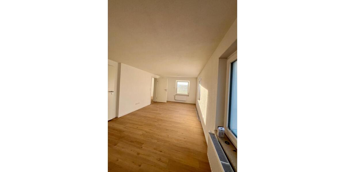 Mehrfamilienhaus, Wohnhaus Bernstadt - 10 Zimmer, 270 m&sup2;, 690.000&euro; | Angebot:26692495