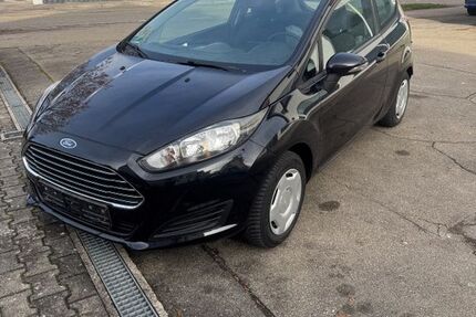 Ford Fiesta 69.500 km 5.290 &euro; Leipheim 89340