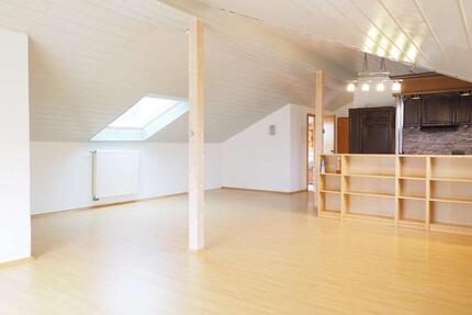 ++GROSSZÜGIGE++Dachstudiowohnung in Senden-Wullenstetten – ideal für Singles oder Paare 2 zimmer