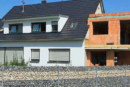 Haus Blaustein-Weidach Weidach - 10 Zimmer, 183 m&sup2;, 420.000&euro; | Angebot:26778523