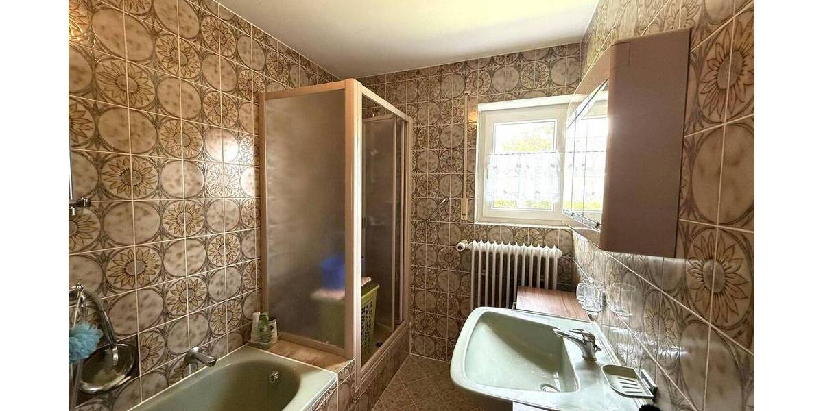 Einfamilienhaus Bellenberg - 7 Zimmer, 155 m&sup2;, 440.000&euro; | Angebot:26733655