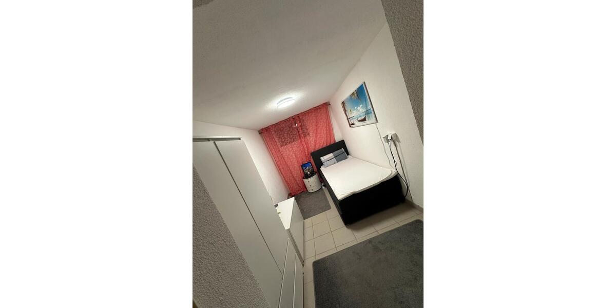 Etagenwohnung Illertissen - 1 Zimmer, 10 m&sup2;, 500&euro; | Angebot:25105946