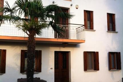 Villa am Bach in der Nähe von BibioneLignano 16 zimmer