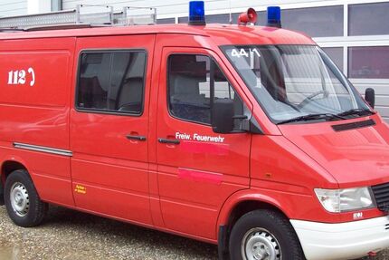 Mercedes-Benz Sprinter 24.200 km 9.950 € Ichenhausen 89335