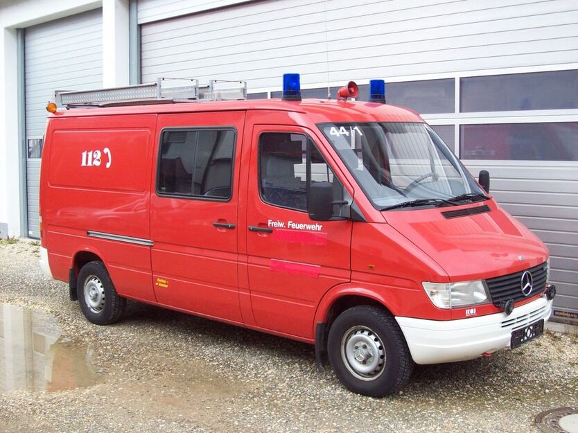 Mercedes-Benz Sprinter 24.200 km 9.950 € Ichenhausen 89335