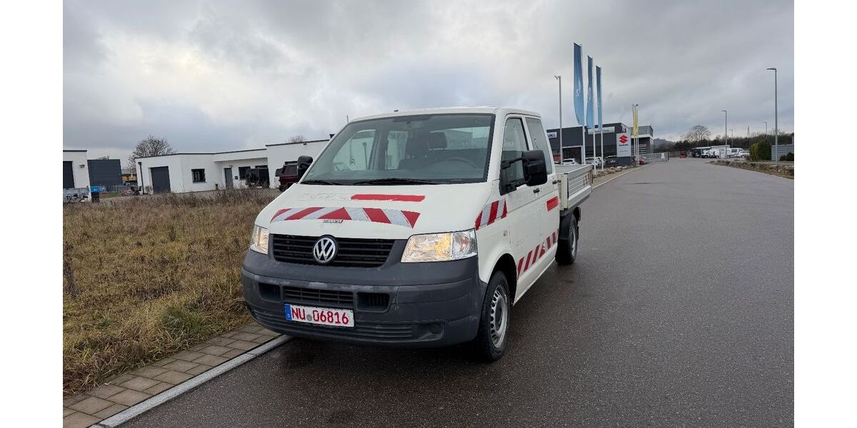 VW T5 Transporter 85.900 km 13.890 € Illertissen 89257