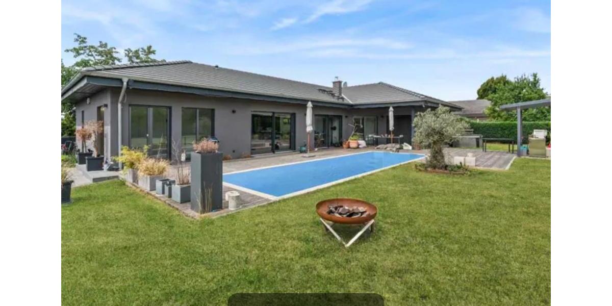 Bungalow Neu-Ulm Burlafingen - 4 Zimmer, 280 m&sup2;, 1.640.000&euro; | Angebot:26112192