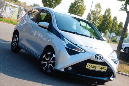 Toyota Aygo (X) 42.000 km 9.490 &euro; Vöhringen 89269