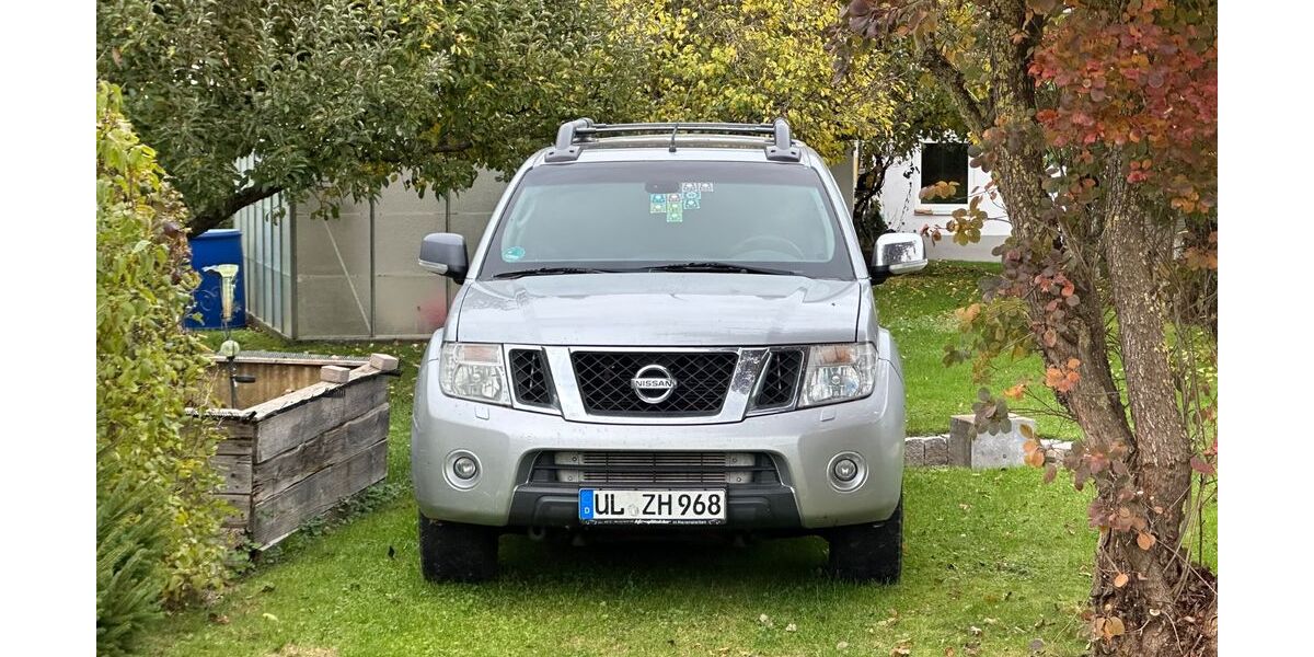 Nissan Navara 233.000 km 10.700 &euro; Nerenstetten 89129