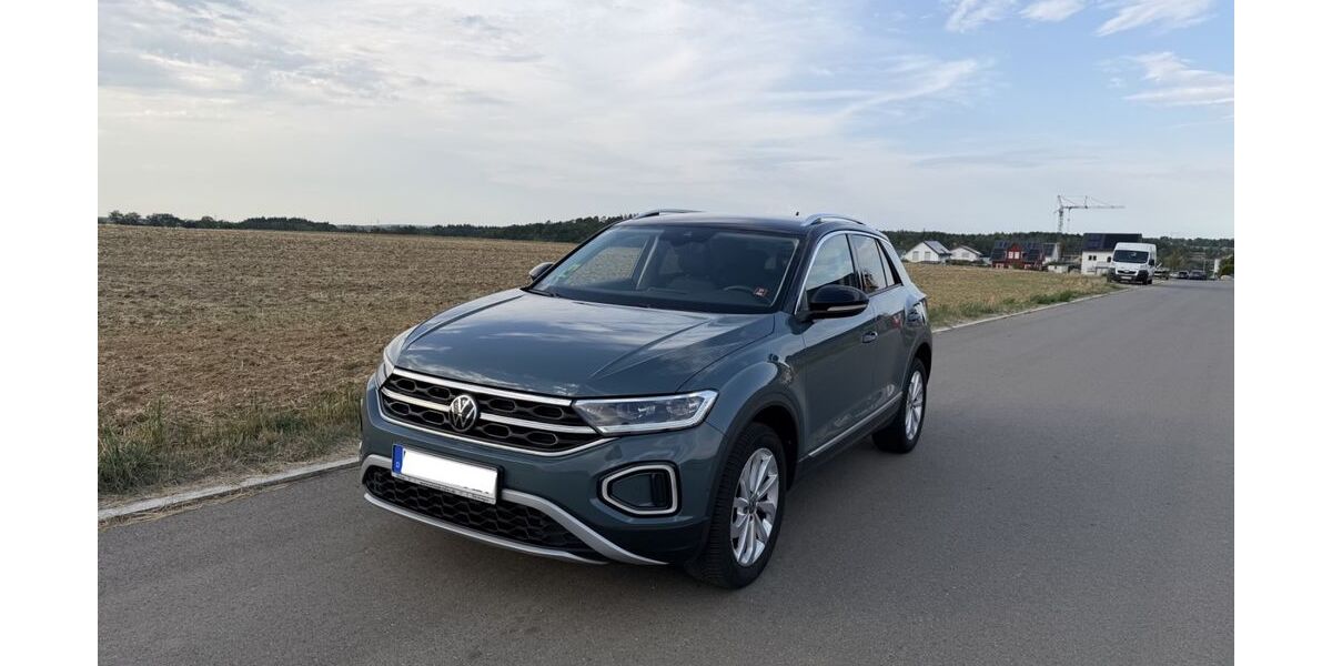 VW T-Roc 61.352 km 21.990 &euro; Ulm 89081