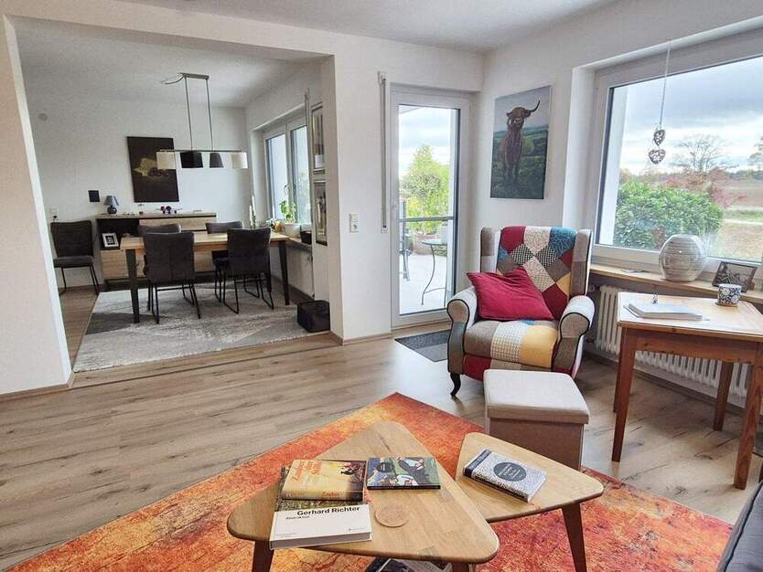 2,5-Zimmer-Terrassenwohnung - komplett modernisiert und urgemütlich! 2 zimmer