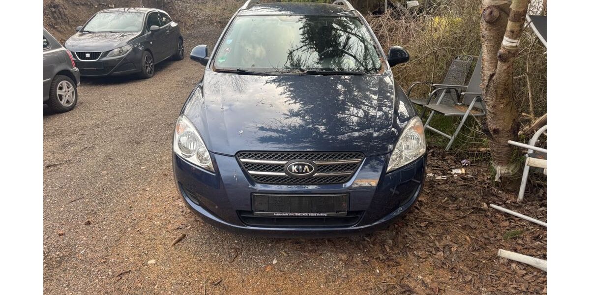 Kia ceed / Ceed 200.000 km 1.350 &euro; Erbach bei Ulm 89155