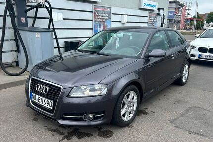 Audi A3 241.000 km 4.950 &euro; Neu-Ulm 89231