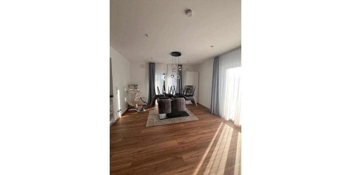 Einfamilienhaus Weidenstetten - 6 Zimmer, 146 m&sup2;, 2.000&euro; | Angebot:26162446