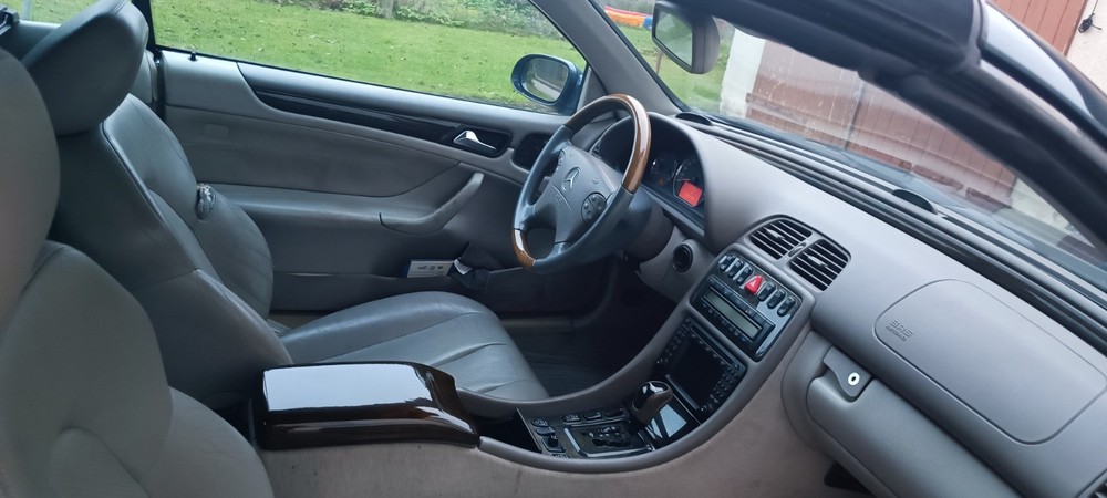 Mercedes-Benz CLK230 CAPRIO 254.000 km 2.100 &euro; Dietenheim 89165