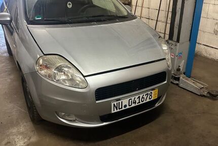 Fiat Punto 132.580 km 3.000 &euro; Senden 89250