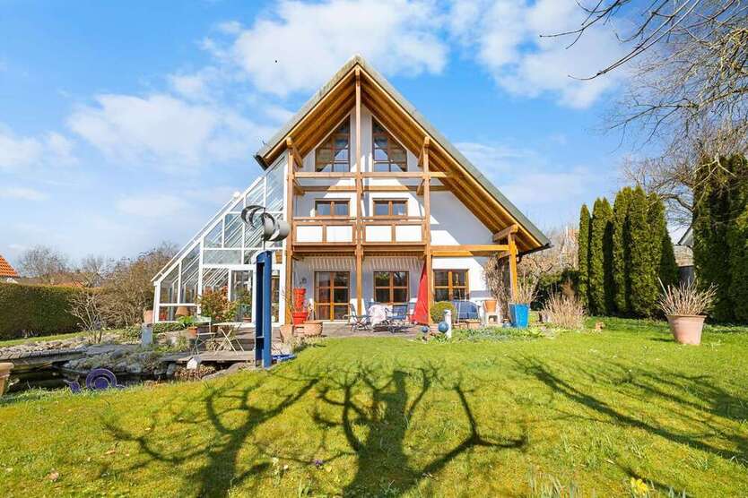 Haus zum Kaufen in Weißenhorn 929.000 € 277 m²