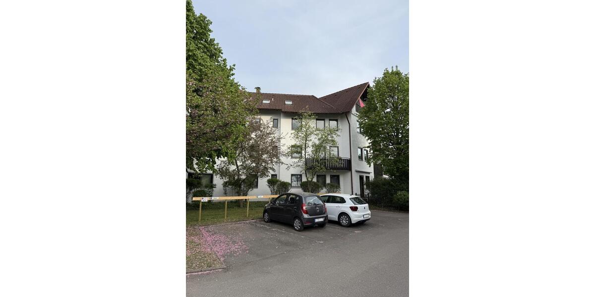 Etagenwohnung Günzburg - 3 Zimmer, 107 m&sup2;, 1.100&euro; | Angebot:26477255