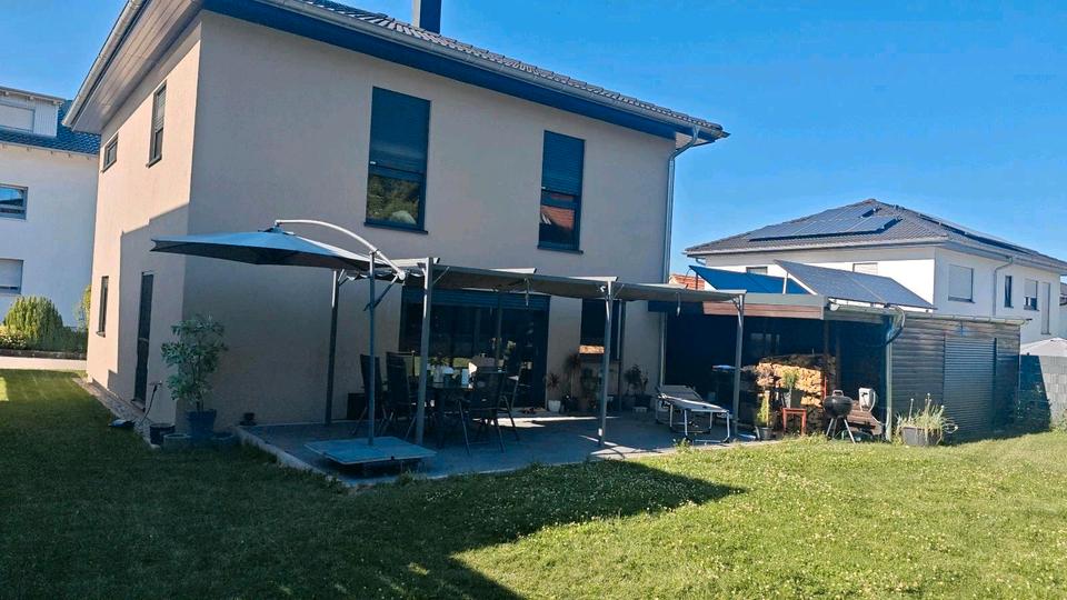 Einfamilienhaus Griesingen - 5 Zimmer, 130 m&sup2;, 740.000&euro; | Angebot:27045415