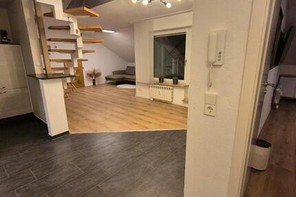 Maisonette Wohnung mit Loggia und Carport in Offenhausen 3 zimmer