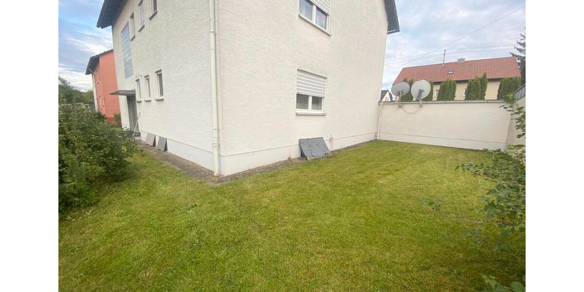 Dachgeschoßwohnung Illertissen - 4 Zimmer, 74 m&sup2;, 239.000&euro; | Angebot:26637443