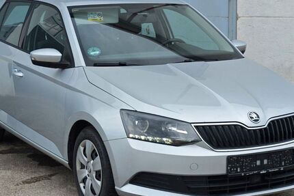 Skoda Fabia 144.000 km 4.880 &euro; Schemmerhofen 88433