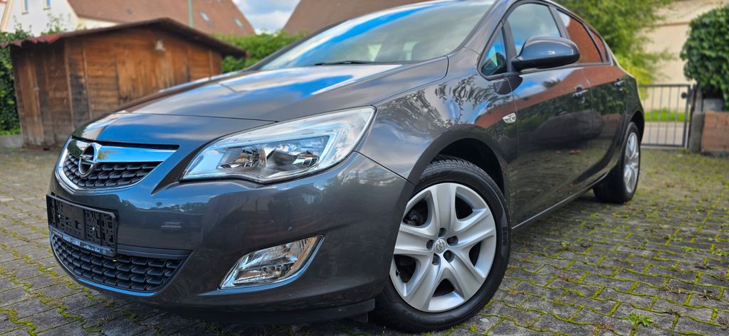 Opel Astra 128.105 km 5.500 &euro; Nersingen 89278