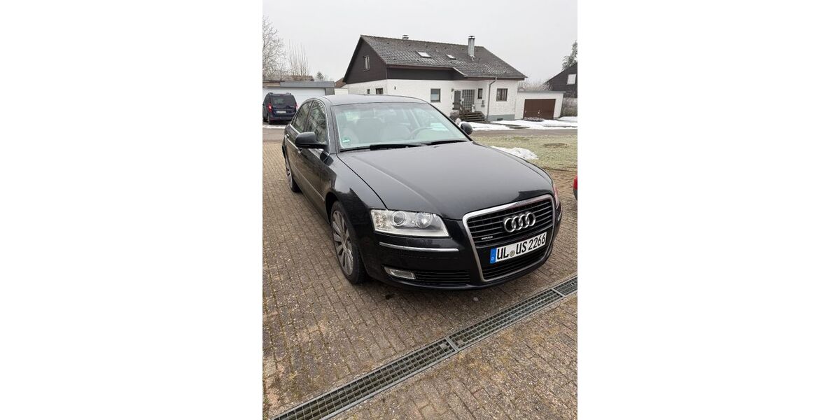 Audi A8 260.000 km 14.400 &euro; Laichingen 89150