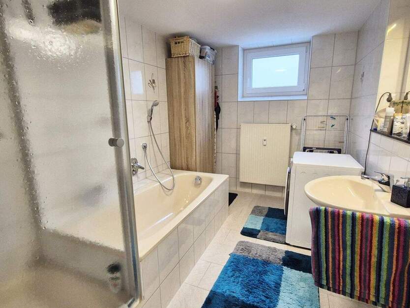 2,5-Zimmer-Terrassenwohnung - komplett modernisiert und urgemütlich! 2 zimmer